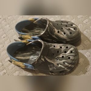 Boys GREY Marbled CROCS Size 1 Sporty School Gorpcore
